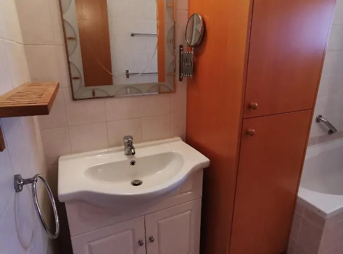 Semesterbostad Hideaway